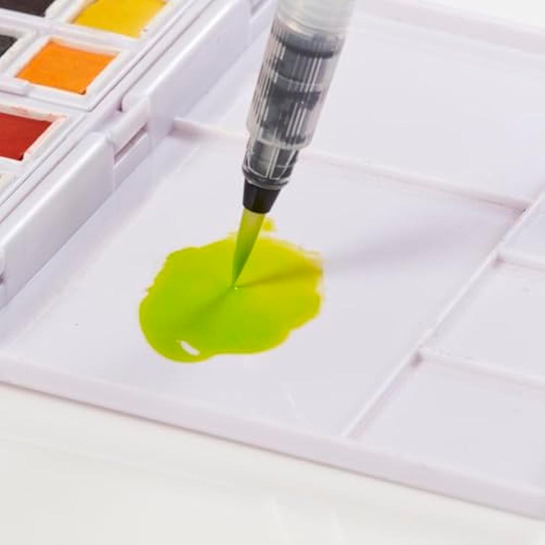 Derwent Inktense Paint 24 Pan Palette, Set of 24, Half Pan Size, Water-Soluble, Ideal for Painting & Crafts on Paper & Fabric, Professional Quality, 2306318