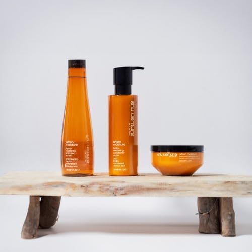Shu Uemura, Hydro-Nourishing Conditioner Urban Moisture, Dry Hair, Enriched with Moringa Oil, Hydrates & Protects, 250 ml