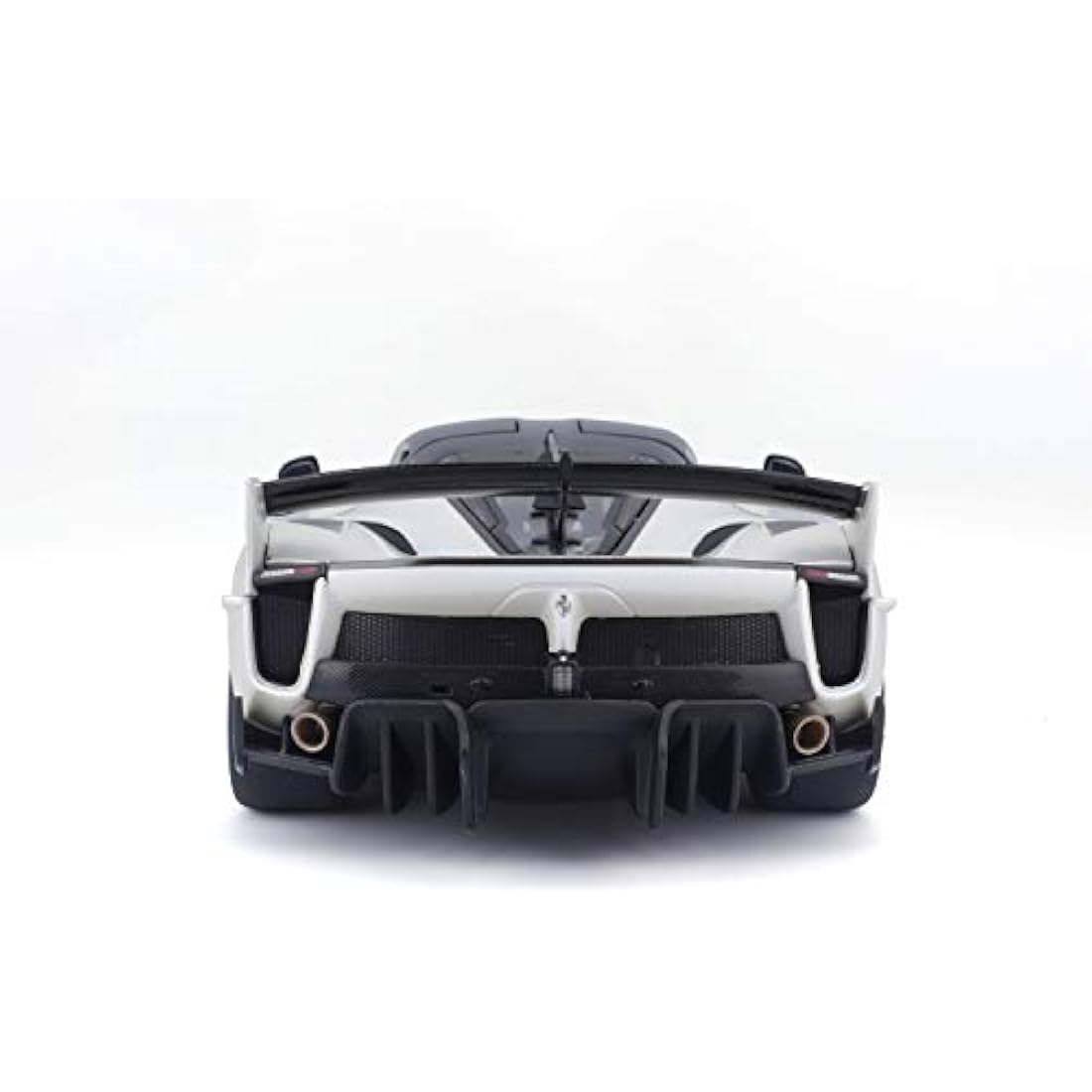 Bburago 1:18 RACE AND PLAY FERRARI FXX K EVOLUZIONE