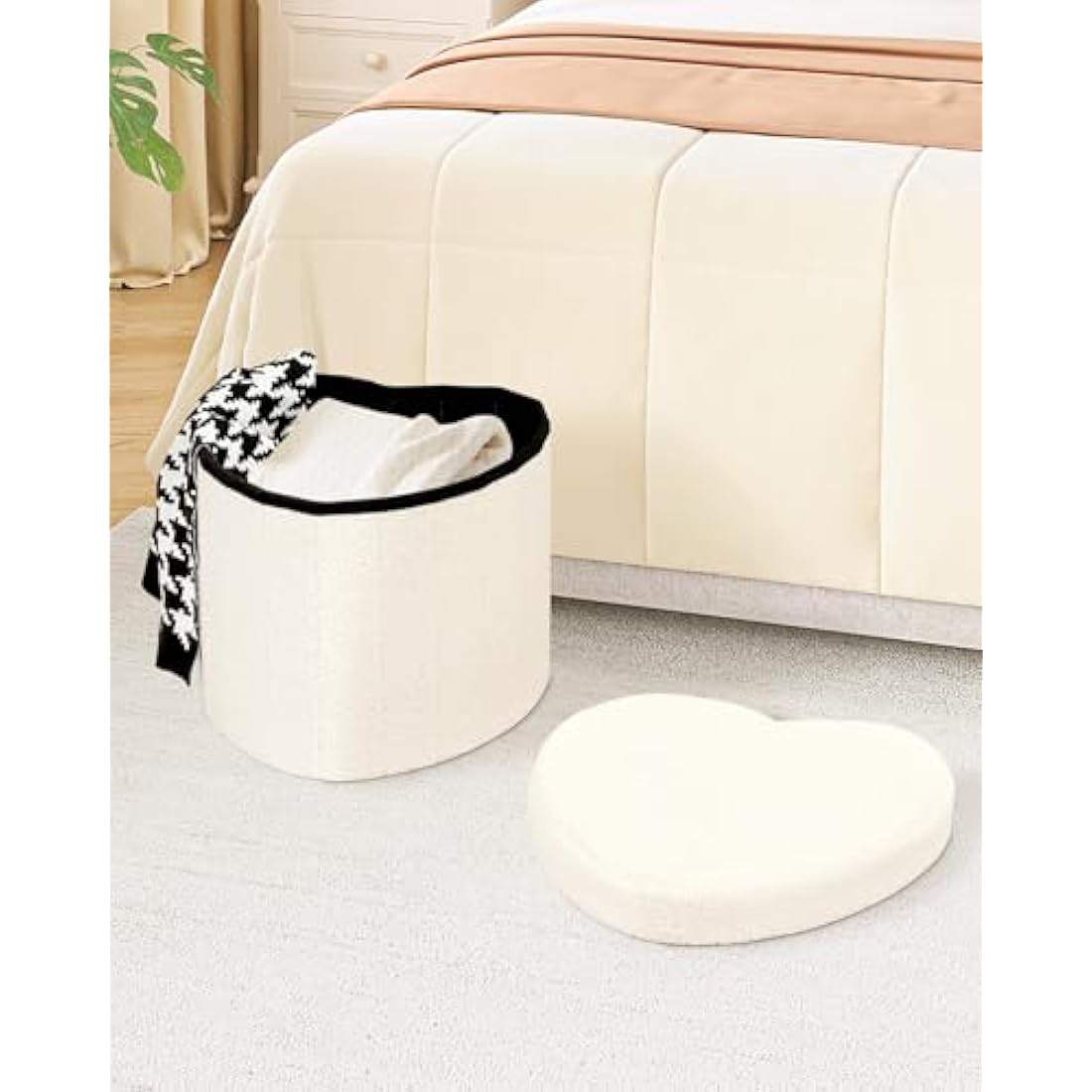 Bonlife White Boucle Ottoman with Storage,Foldable Footstool for living room,Toy Chest,Storage Seat Teddy Heart Shape Footrest,38X38X32cm
