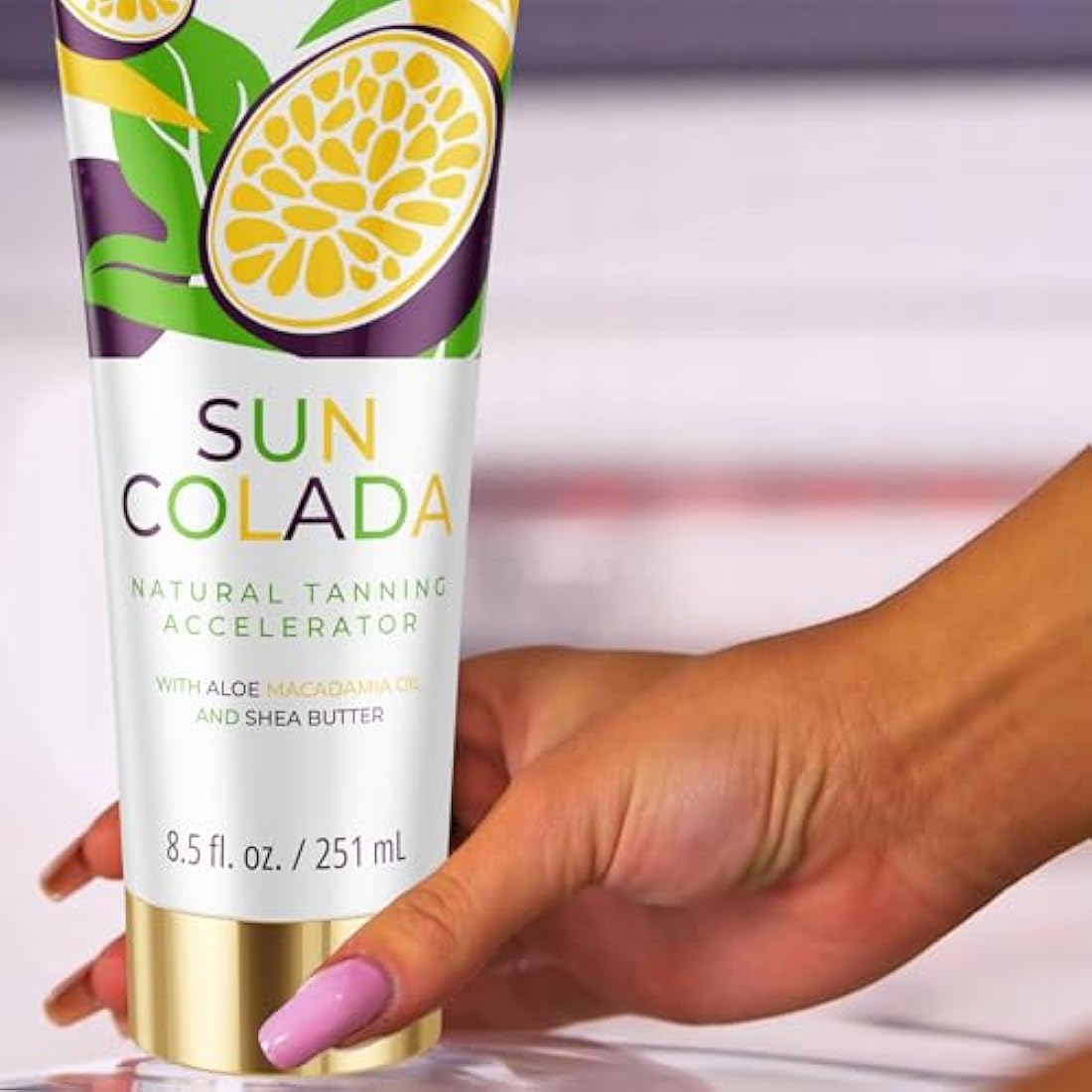 Onyx Suncolada Natural Tanning Accelerator | Bronzer-Free Lotion for Indoor & Outdoor Use | Smooth, Even, Streak-Free Tan | Deep Skin Hydration & Lasting Tan Enhancer for Golden Results