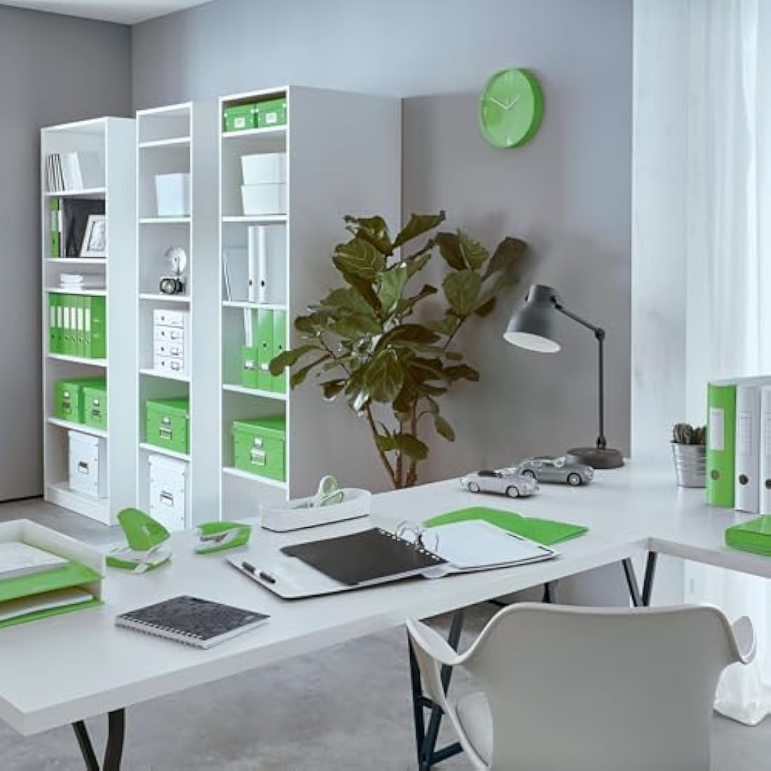 Leitz 46320054 A4 Display Book, 40 Pockets, 80 Sheet Capacity, Transparent Pockets, WOW Range, Green