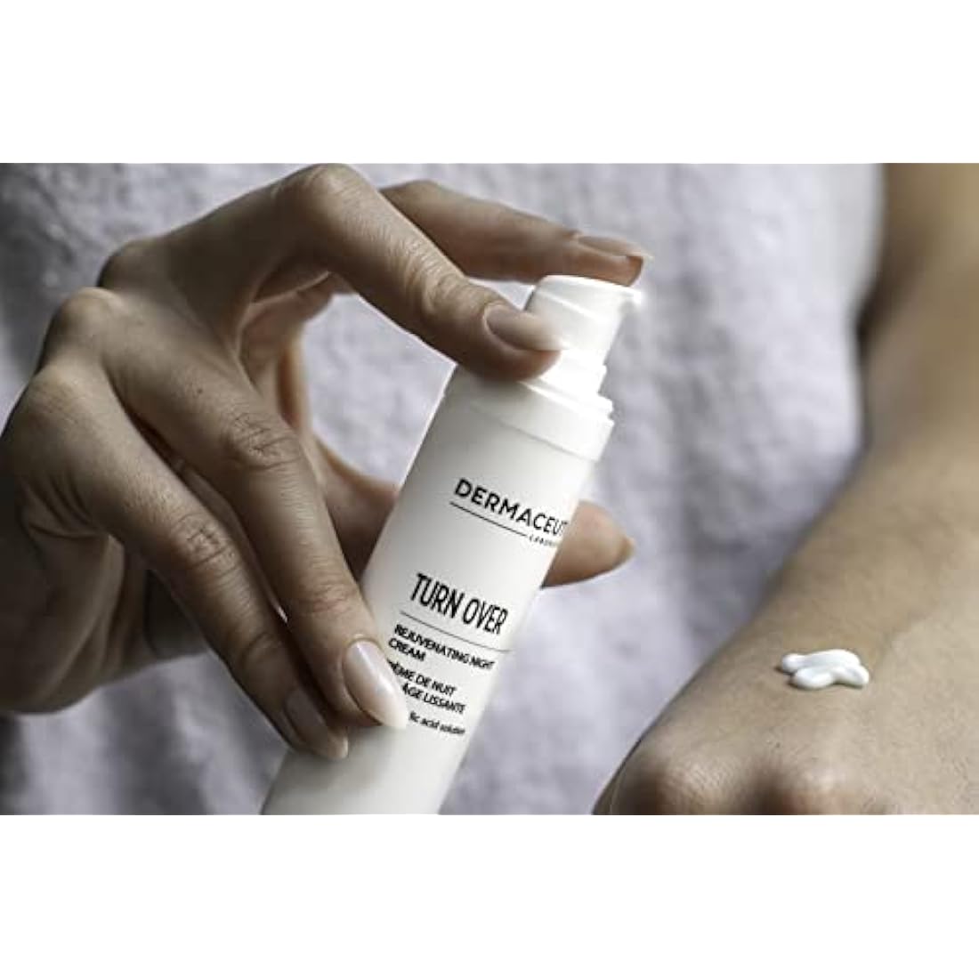Dermaceutic Turnover - Rejuvenating Night Cream - Anti Aging cream with Glycolic acid - Exfoliating, regenerating and age defense face cream - 40ml
