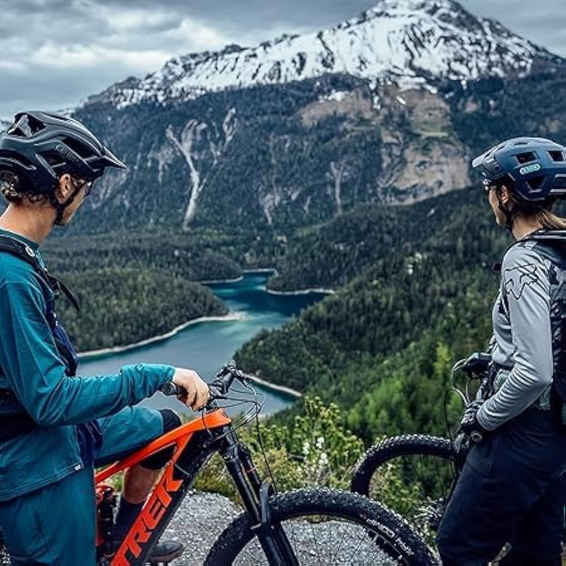 ABUS CliffHanger MIPS MTB helmet - bike helmet for demanding trails - with large ventilation openings & TriVider strap system & impact protection - for men and women