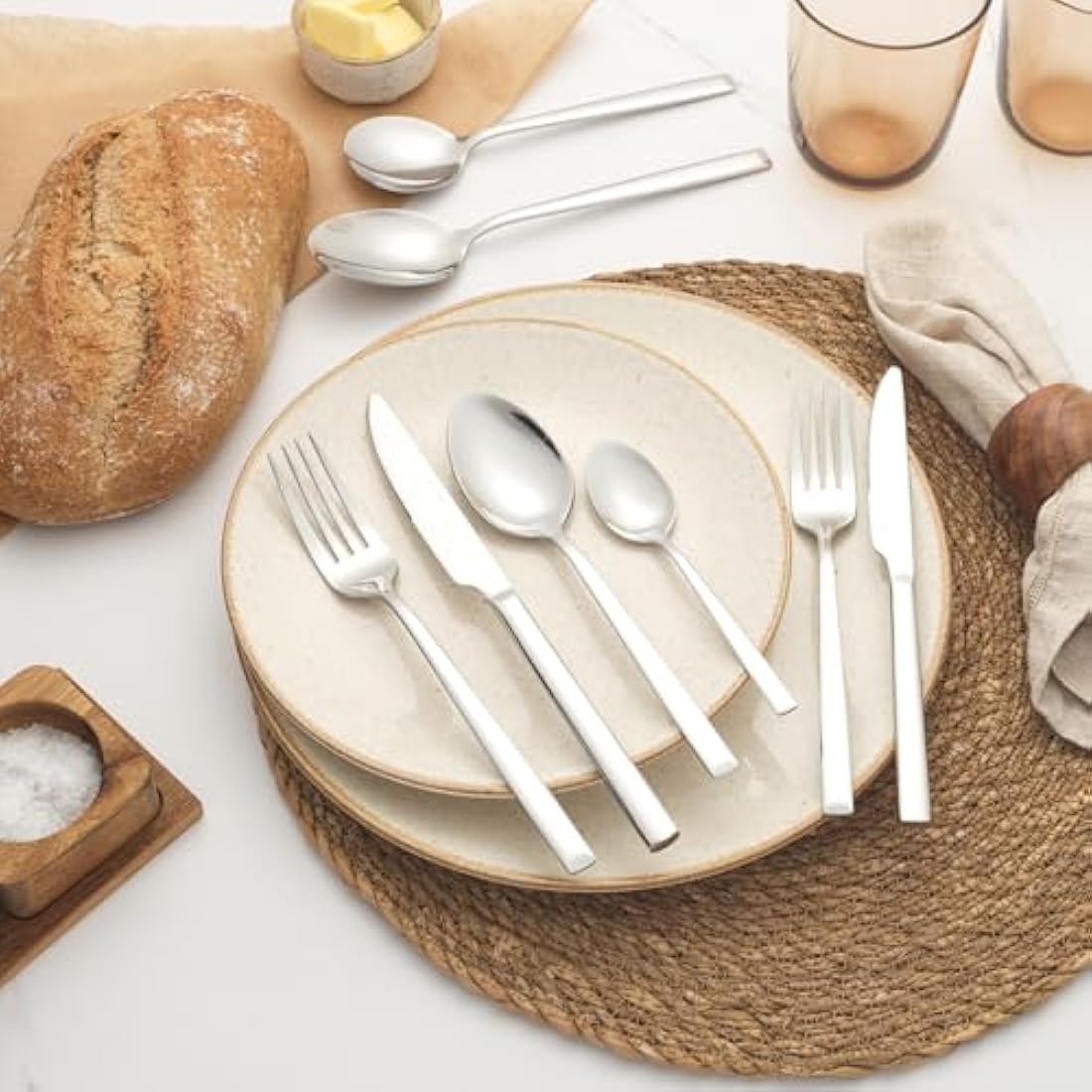 Salter Winslow 44 Piece Cutlery Set – 18/0 Stainless Steel Silverware, Service for 6 People, Includes Knives, Forks, Teaspoons, Soup Spoons, Serving Spoons and Dessert Cutlery, 25 Year Guarantee