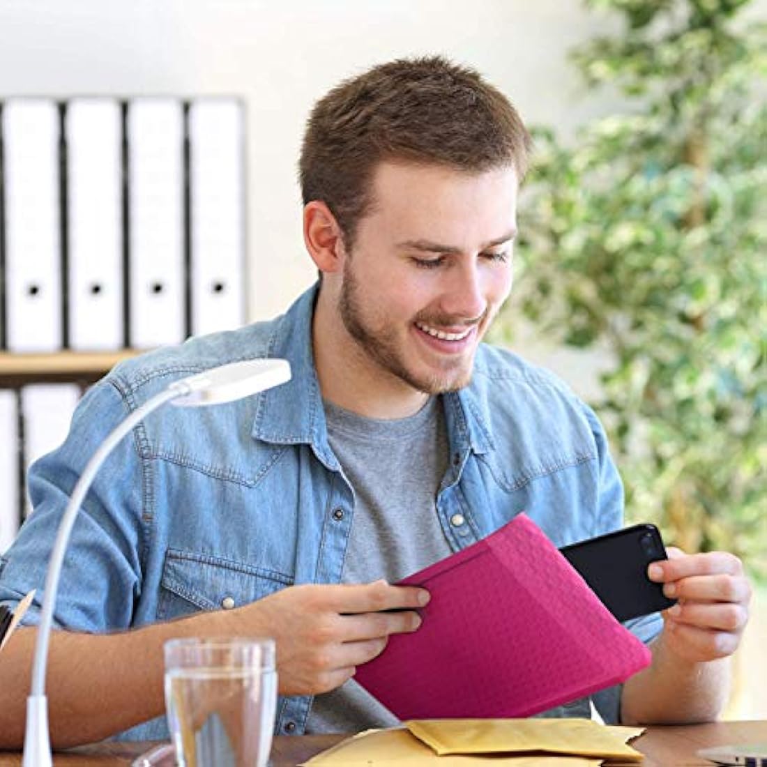 Switory Padded Envelopes A5 50pcs 6x10 in(15.3cmx22.9cm) Polythene Pink Bubble Mailers Small Bubble Envelopes Lined Poly Mailer Self-Seal for Packaging