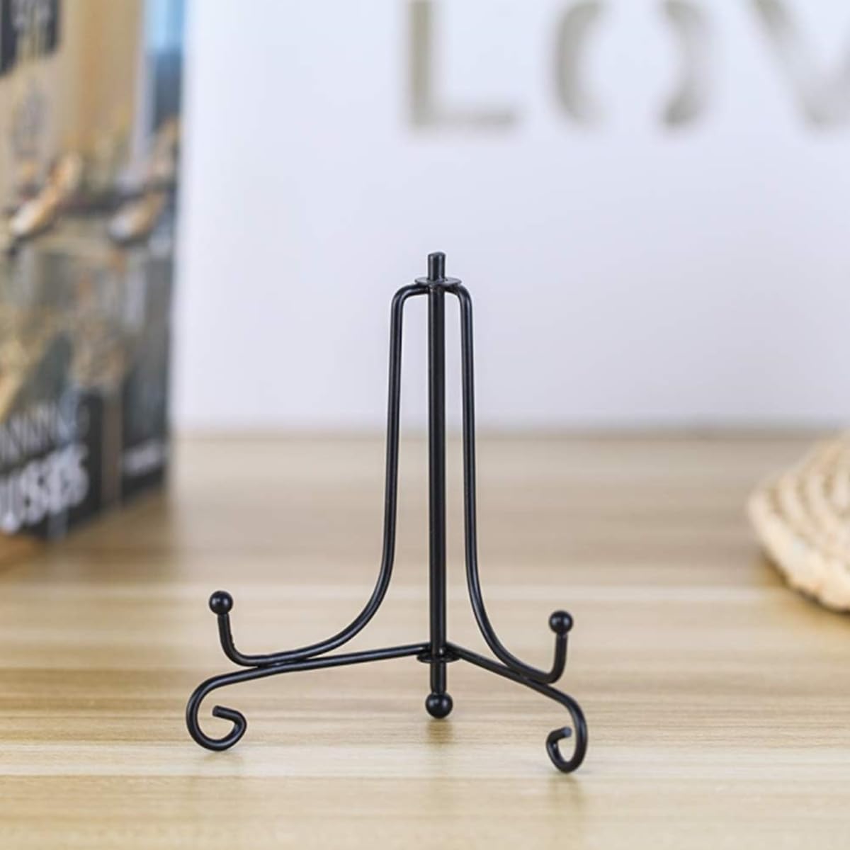2 Pack Black Iron Plate Holder Display Stand (6 Inch) - Foldable Easel Stand for Pictures, Frames, Books, Artwork & Decorative Plates