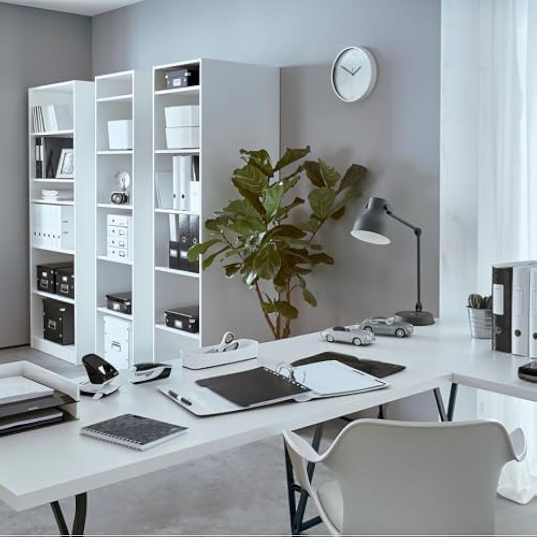 Leitz A4 Display Book, 40 Pockets, 80 Sheet Capacity, Transparent Pockets, White, WOW Range, 46320001