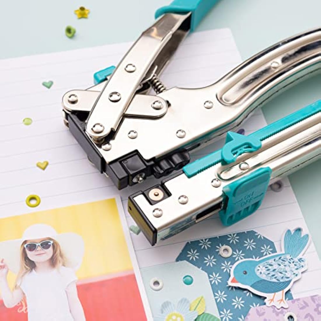 We R Memory Keepers Crop-a-Dile II Big Bite Punch, Aqua