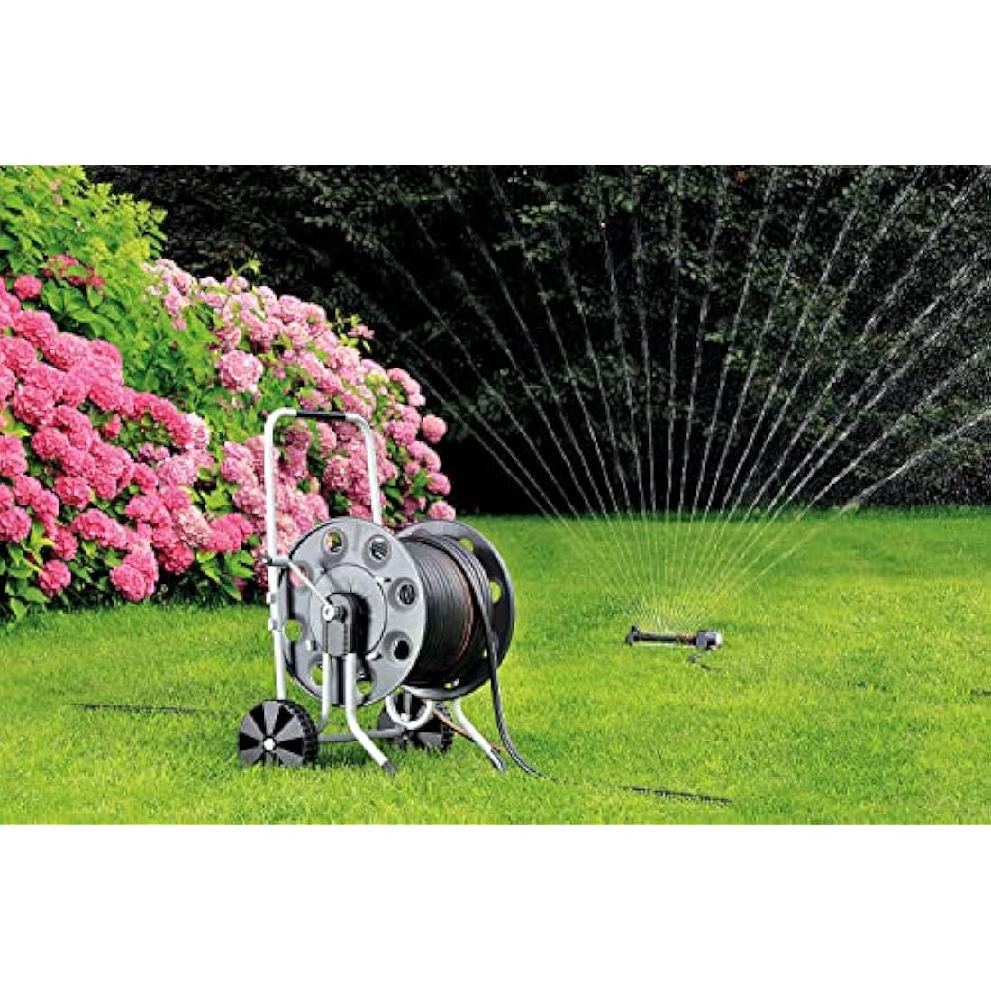 Claber Metal Gemini hose reel with metal frame and drum, ideal for large-sized gardens