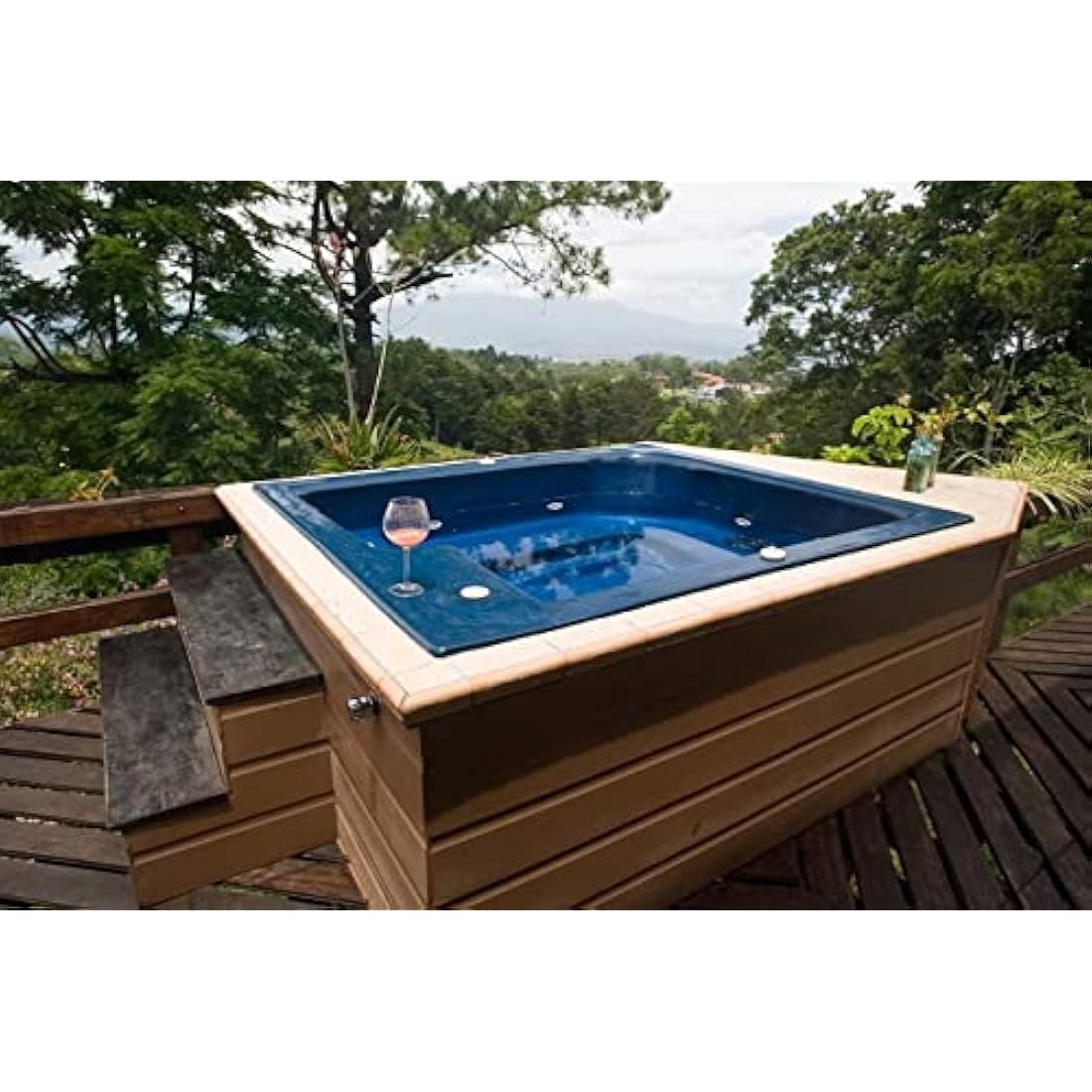 Pro-Kleen Whirlpool Bath and Hot Tub Internal Pipe System Flush Cleaner (5L) - Provides a Deep, Hygienic Clean to Remove Limescale, Soap, Oil, Grease & Unpleasant Smells, Blue