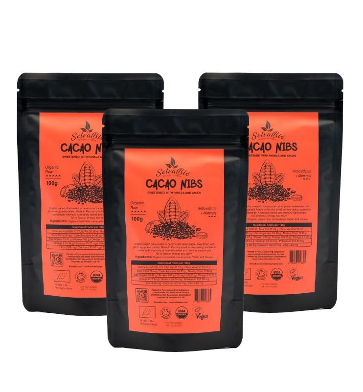 SelvaBio Organic Sweet Cacao Nibs with Yac?n and Panela, Criollo Variety from Peru, Raw Vegan Superfood Snack 300 g (3 x 100 g)