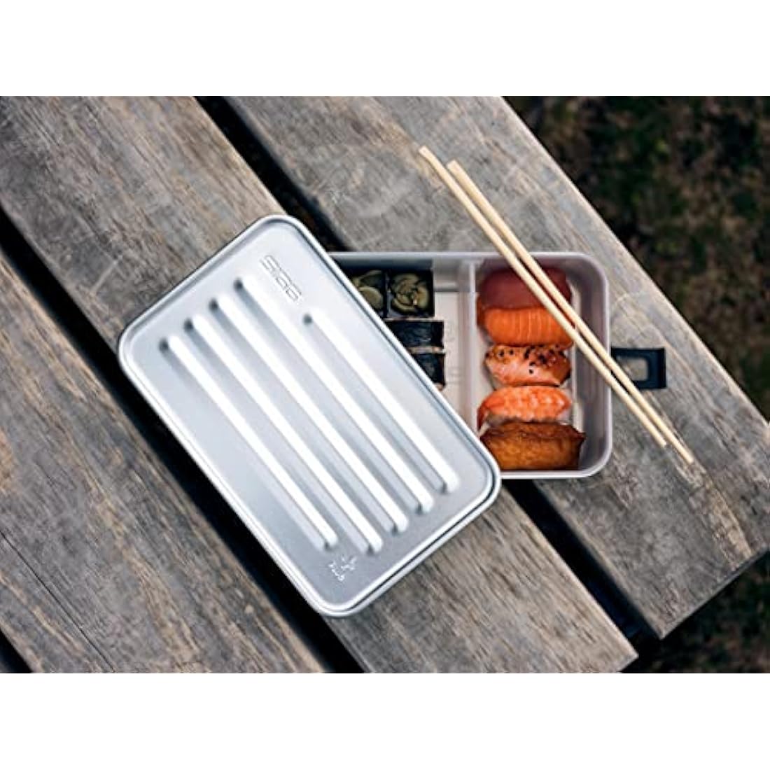 Sigg - Lunch Box Aluminium Plus - with Compartments - Award Winning Design - Dishwasher & Microwave Safe - Leakproof - Featherweight - BPA Free - S/L