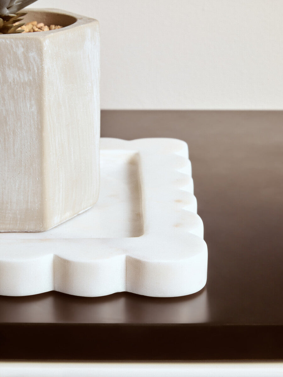 White Marble Square Small Tray with Scallop Edges | Savio
