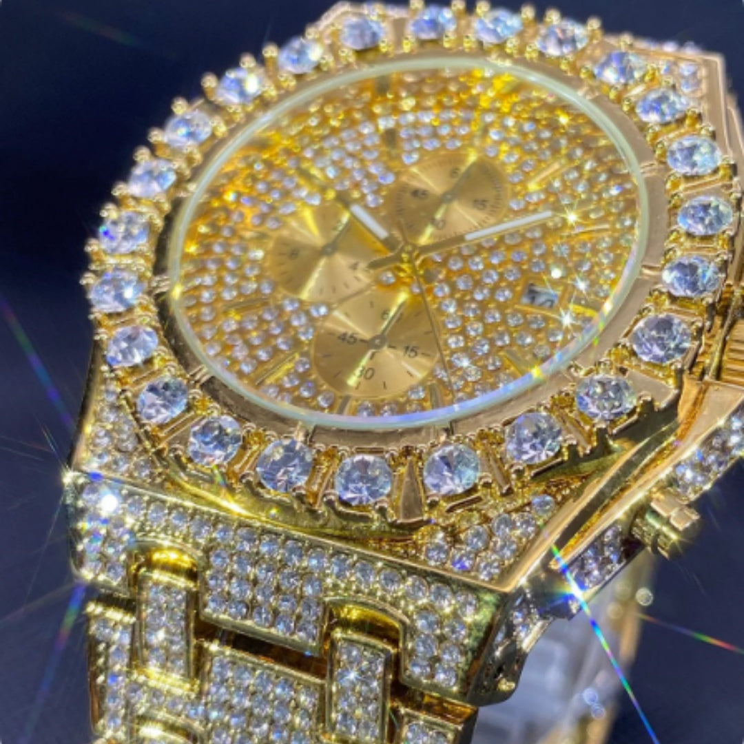 Men's Diamond-encrusted Watch With A Modern Understated Luxury Style