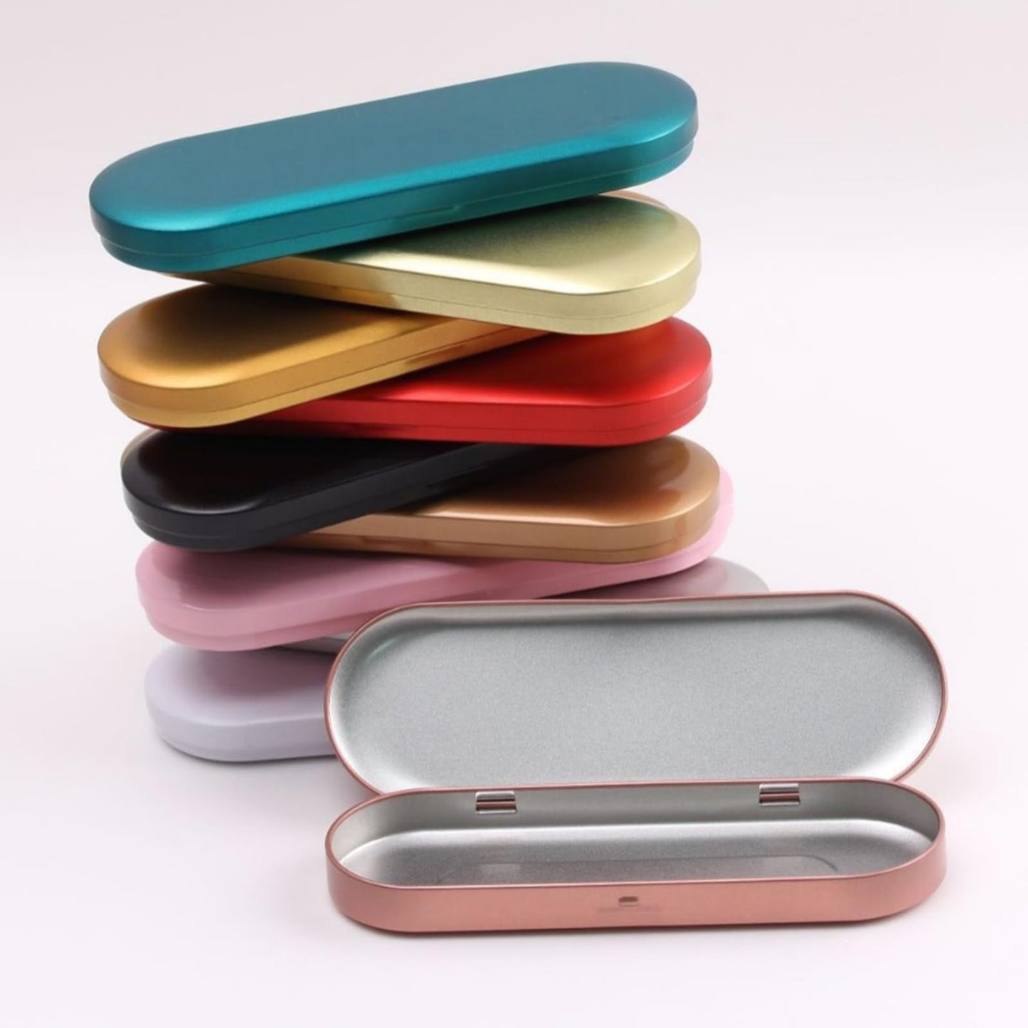 Aoktorkit 1PCS Metal Tin Box Container, 17.5x6x1.8cm Oval Empty Mini Storage Box Portable Storage Container with Lid for Small Items, Red