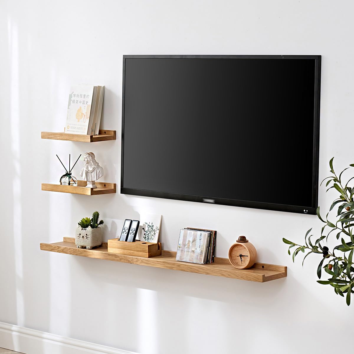 OAKERLAND Wooden Floating Shelves for Wall, Solid Oak Picture Ledge Shelf 32 inch Wall Mounted Oak Display Shelf for Home,Office,Bedroom,Living