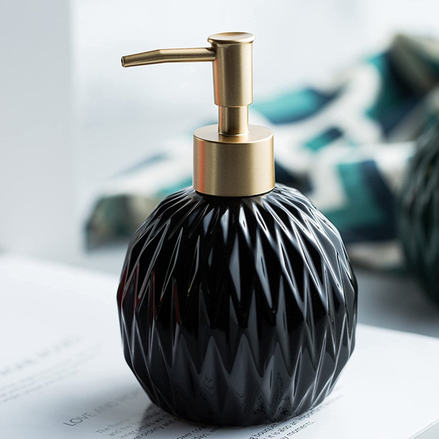Shampoo Dispenser with Gold Pump for Shower, Rhombus Washing Up Liquid Dispenser for Kitchen Sink, Black Shell Soap Dispenser for Bathroom, Laundry,