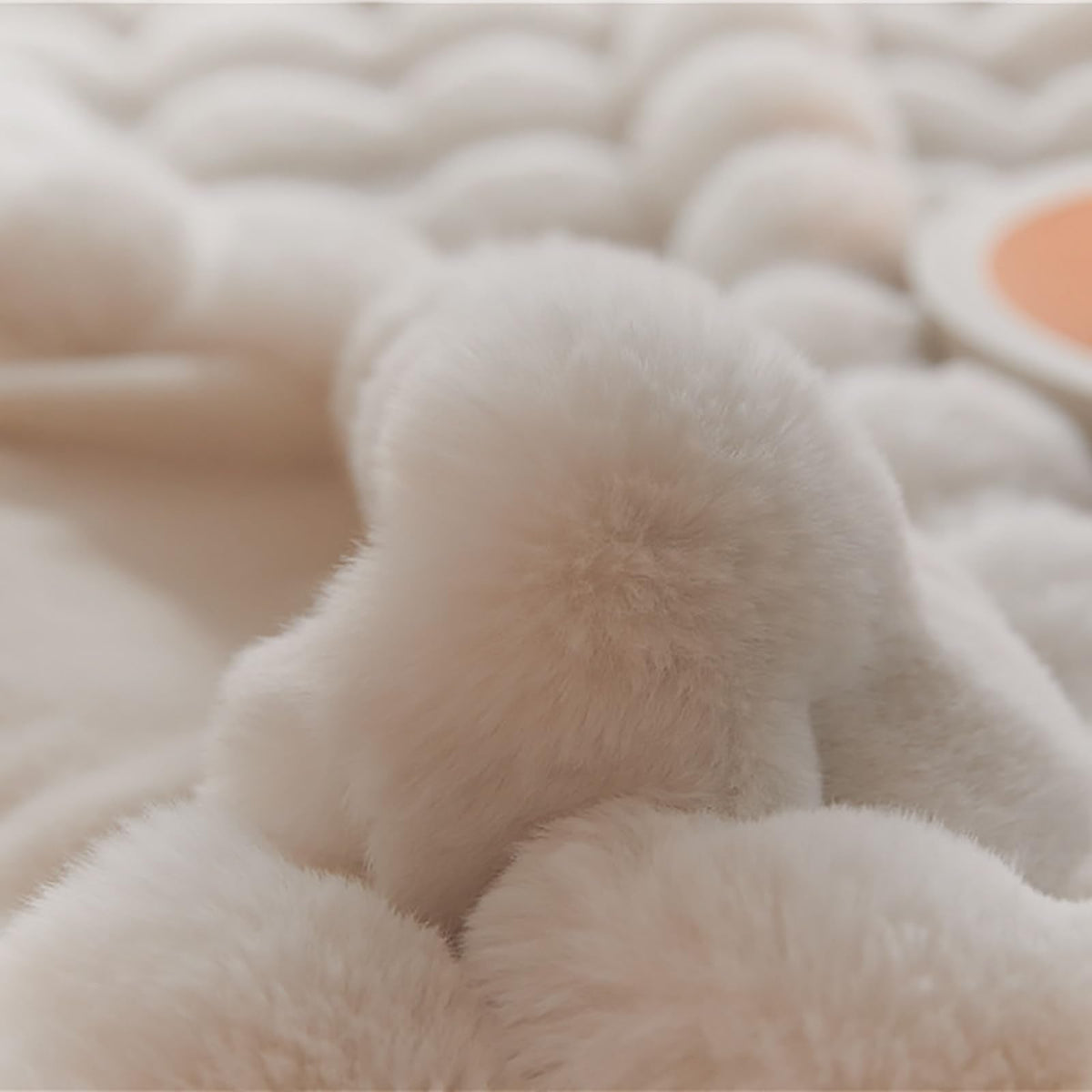 Faux Rabbit Fur Throw Blanket, Luxury Soft Warm Bubble Blanket for Bed, Couch, Sofa, White, 130 X 160 CM