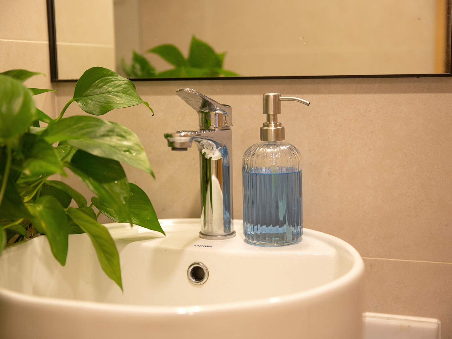 Plomkeest Glass Soap Dispenser 14oz Clear Glass Jar Soap Dispenser with Rust Proof Stainless Steel Pump Liquid Soap Dispenser for