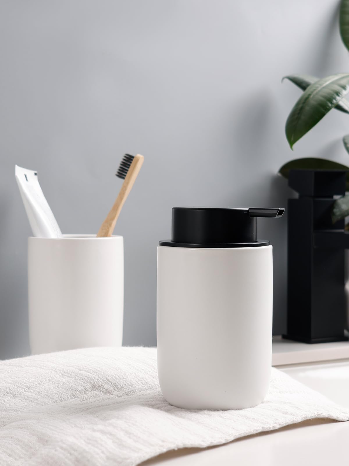 Bosilunlife Soap and Toothbrush Holder Set-Ceramic Bathroom Accessories Set