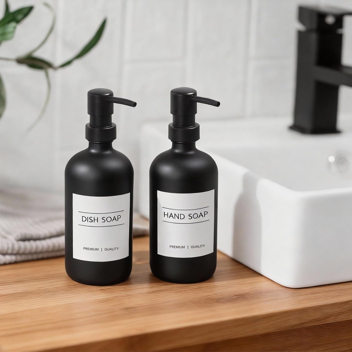 Washing Up Liquid Dispenser,17 fl oz Black Glass Soap Dispensers, Kitchen Soap Dispenser Set