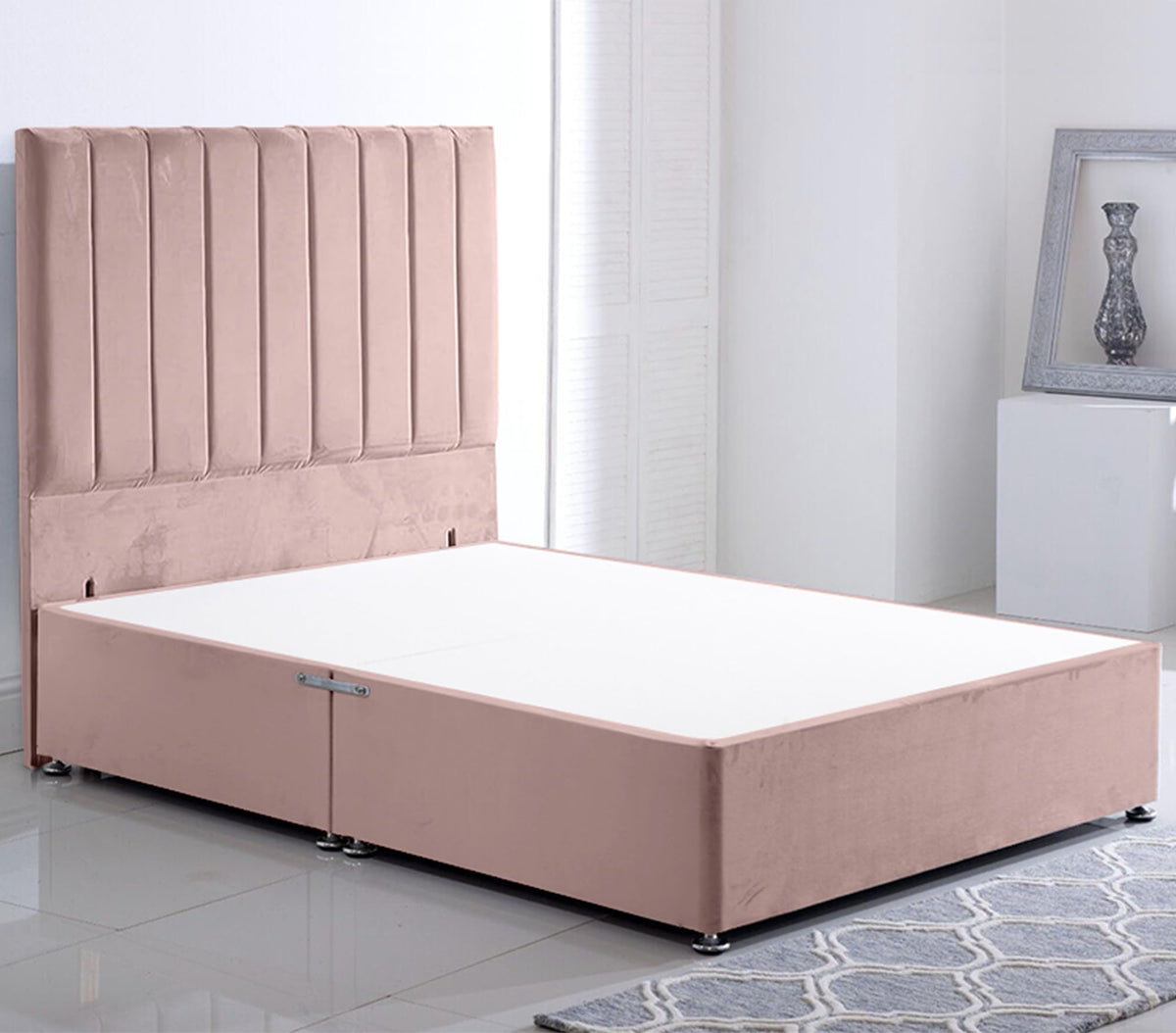 ComfoRest - Deluxe Stripe 4ft6 Double Divan Bed Frame - Plush Velvet - NO Mattress Included - Sleek No-Drawer Design & Elegant 54" Headboard Combo