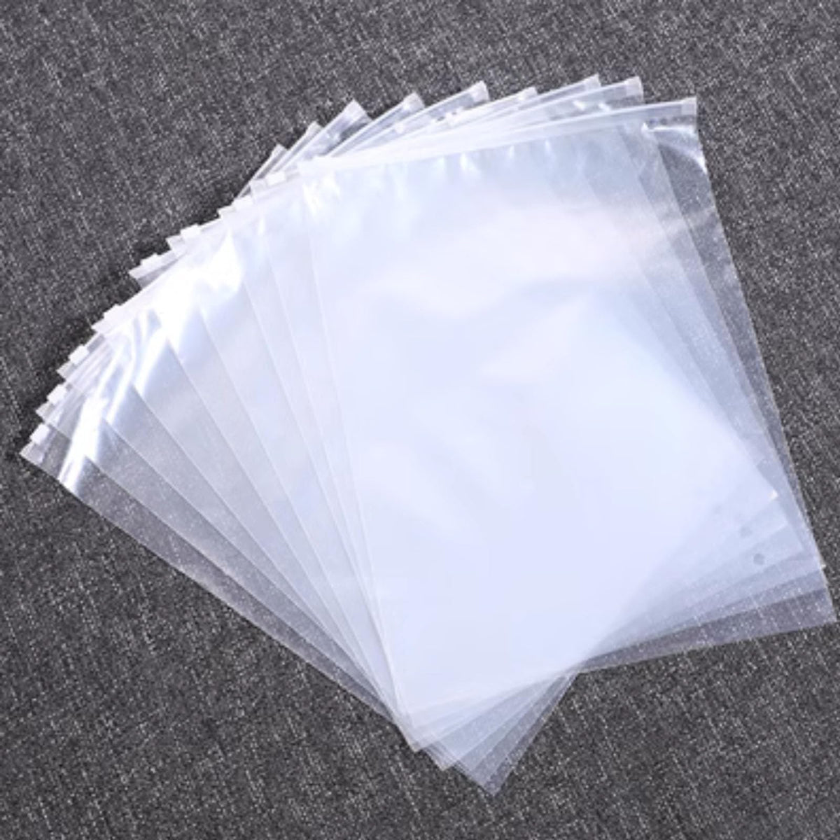 ATB-Foger 30Pcs Transparent Resealable Bag Reusable Zip Lock Bags Perforated Ziploc Bags for Clothes, Shoes, Cosmetics 40 x 30cm