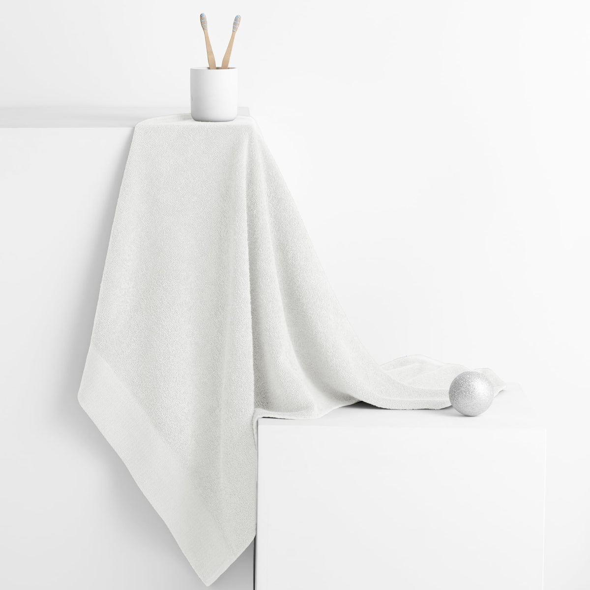 AmeliaHome Amari Towel White 50 x 100 cm 100% Cotton Quality Absorbent