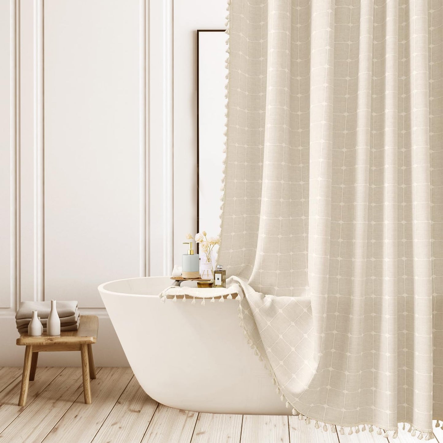ggaimwf Bohemian Beige Striped Shower Curtain Farmhouse Polyester Linen Fabric Shower Curtains Neutral Country Heavy Bathroom Curtain Set with Tassel