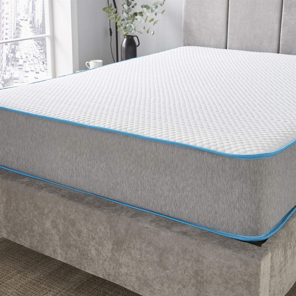 Starlight Beds Premium Comfort Bubble Small Double Mattress, 4ft x 6ft3