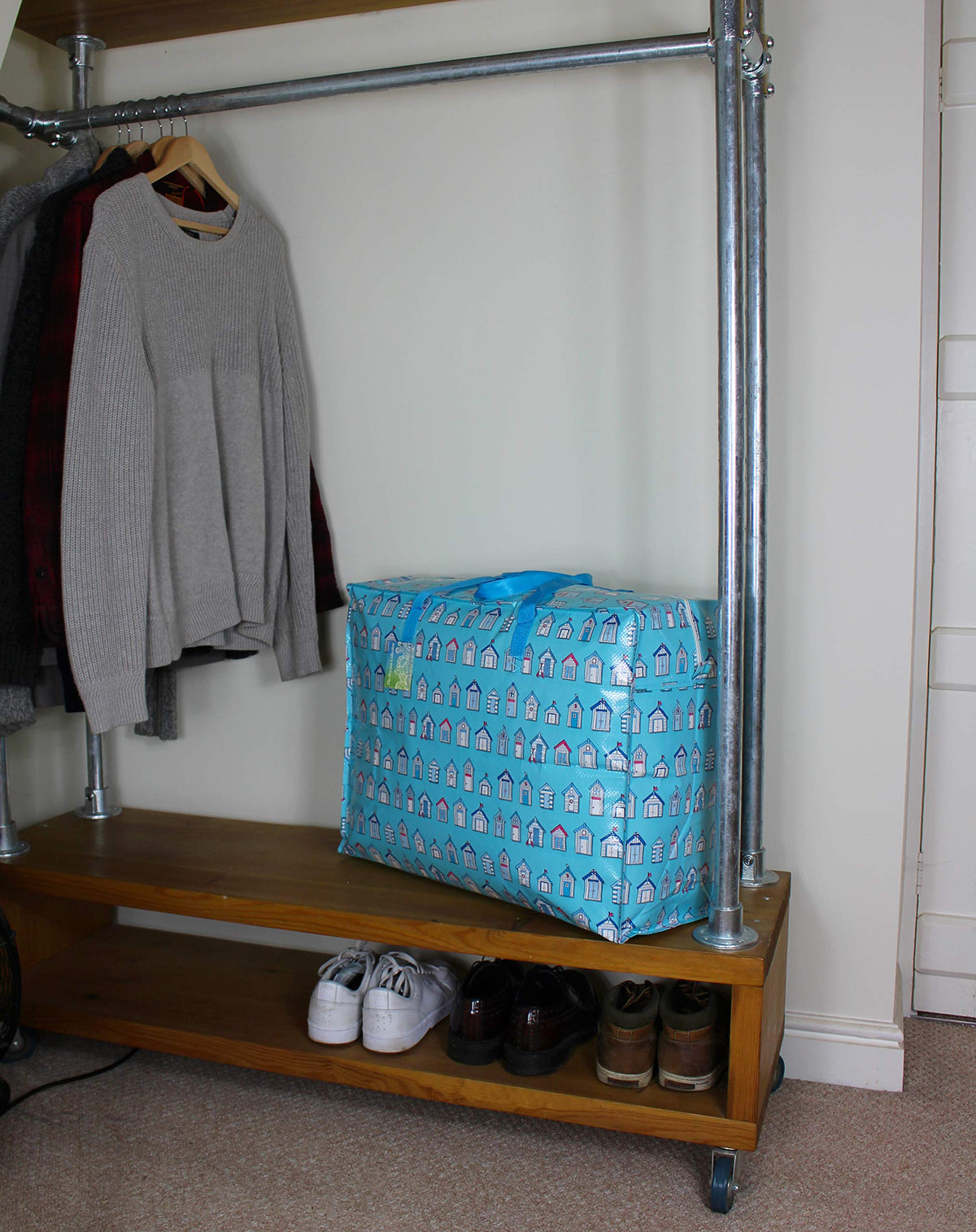 The Pescara Collection Extra Large Storage Bags Water & Dust Resistant. Double zipped storage bags for toys, laundry, bedding. Underbed Wardrobe Space
