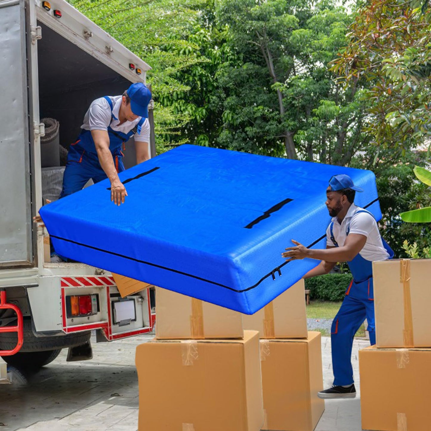 Mattress Cover for Moving and Storage Super King Size Mattress Bags with 8 Sturdy Handles Waterproof Mattress Protector Tarp Durable Mattress Bags