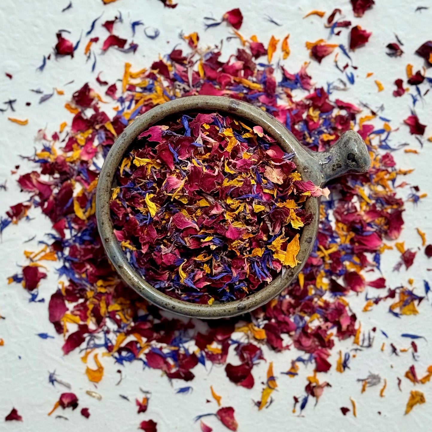 Edible Petals ? 500g - Moroccan Flame Blend of Natural Dried Red Rose, Orange Marigold and Blue Cornflower - Certified Food Grade (350)