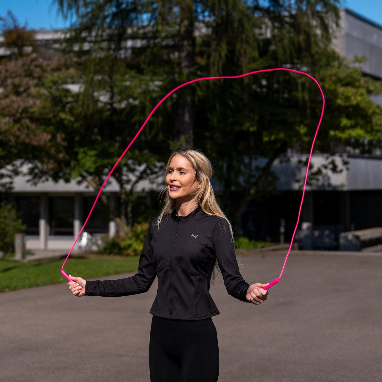 SwissSkip SwissSkip Jump Rope by Dayan Kolev, Xelerate- 5mm PVC Jump Rope, Ideal Rope for Beginners and Advanced Athlets (Pink)