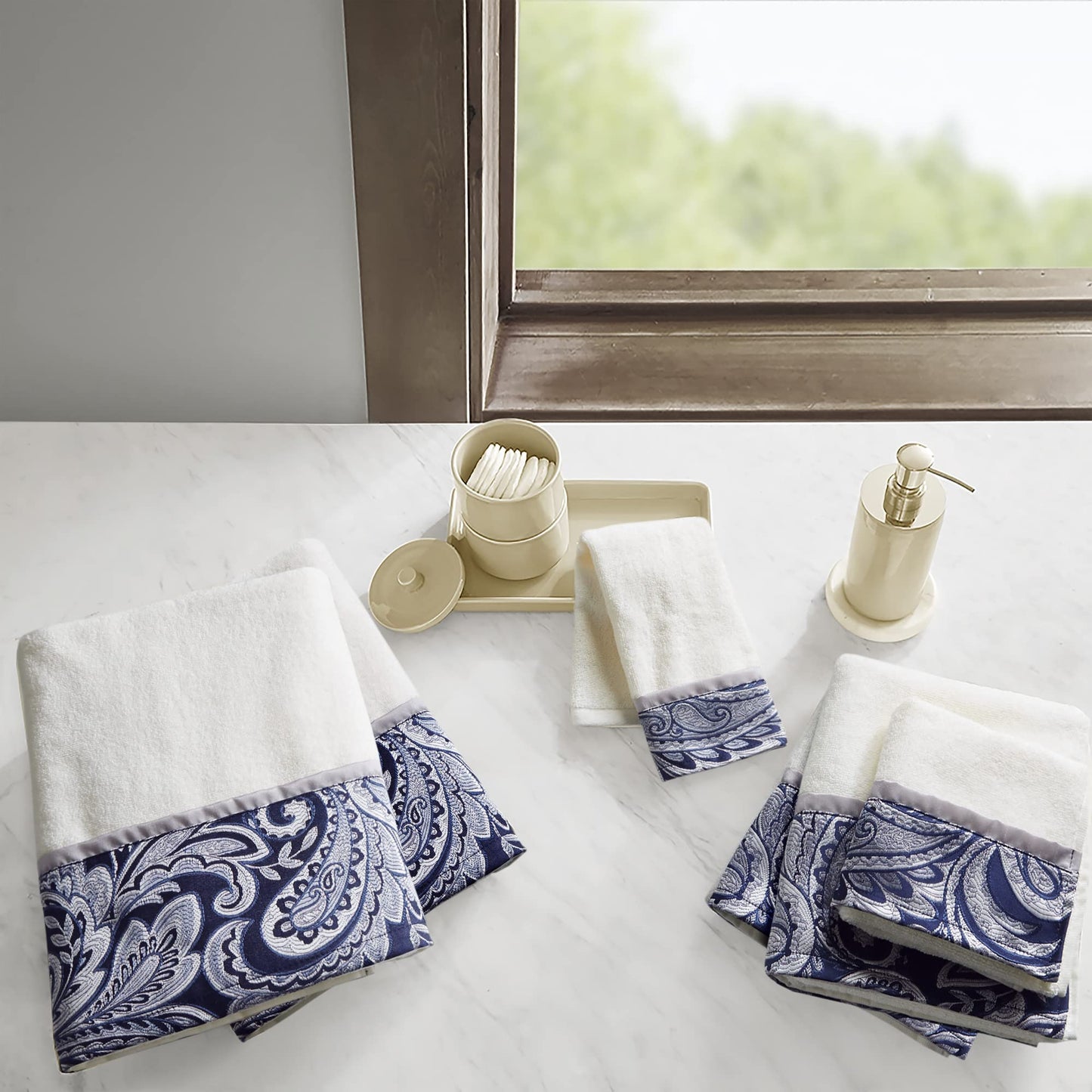 Madison Park Aubrey 100% Cotton Luxurious Bath Towel Set Highly Absorbent, Quick Dry, Jacquard Paisley Design, Hotel & Spa Quality for Bathroom Decor,