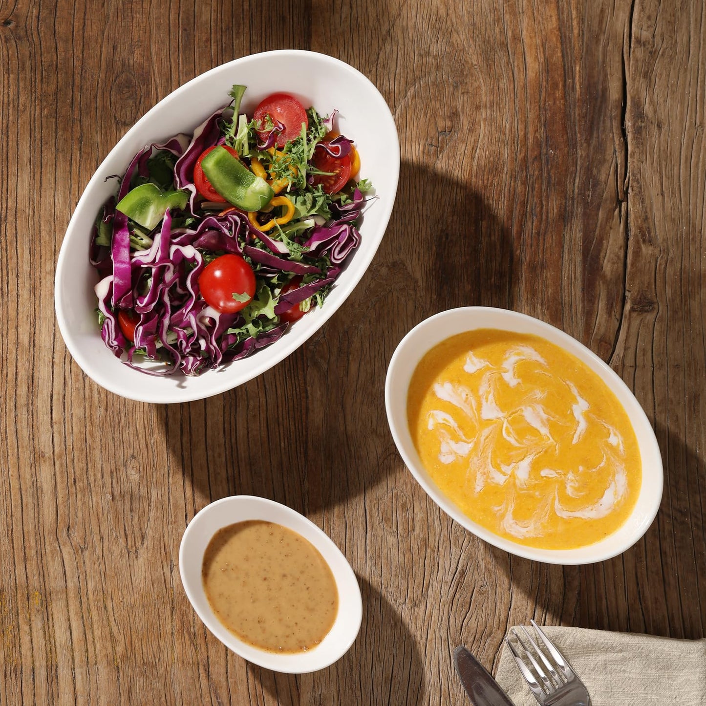 LIFVER Salad Bowl, 36oz White Porcelain Bowls Set of 4 for Pasta, Cereal, Soup, Dessert, Ramen, Microwave & Dishwasher Safe Oval Serving Bowl, 9" x