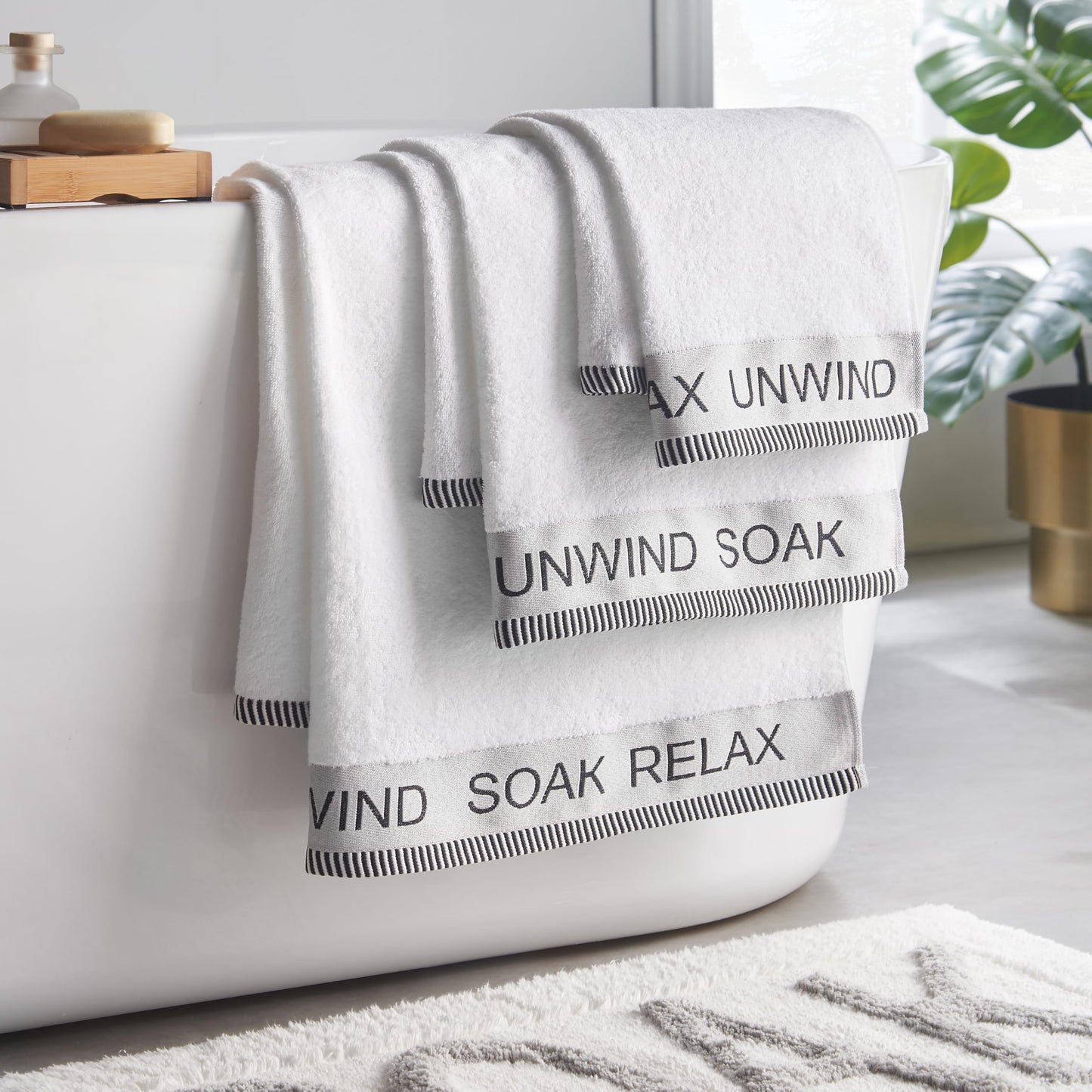 Catherine Lansfield Relax And Unwind 50x85cm Hand Towel White