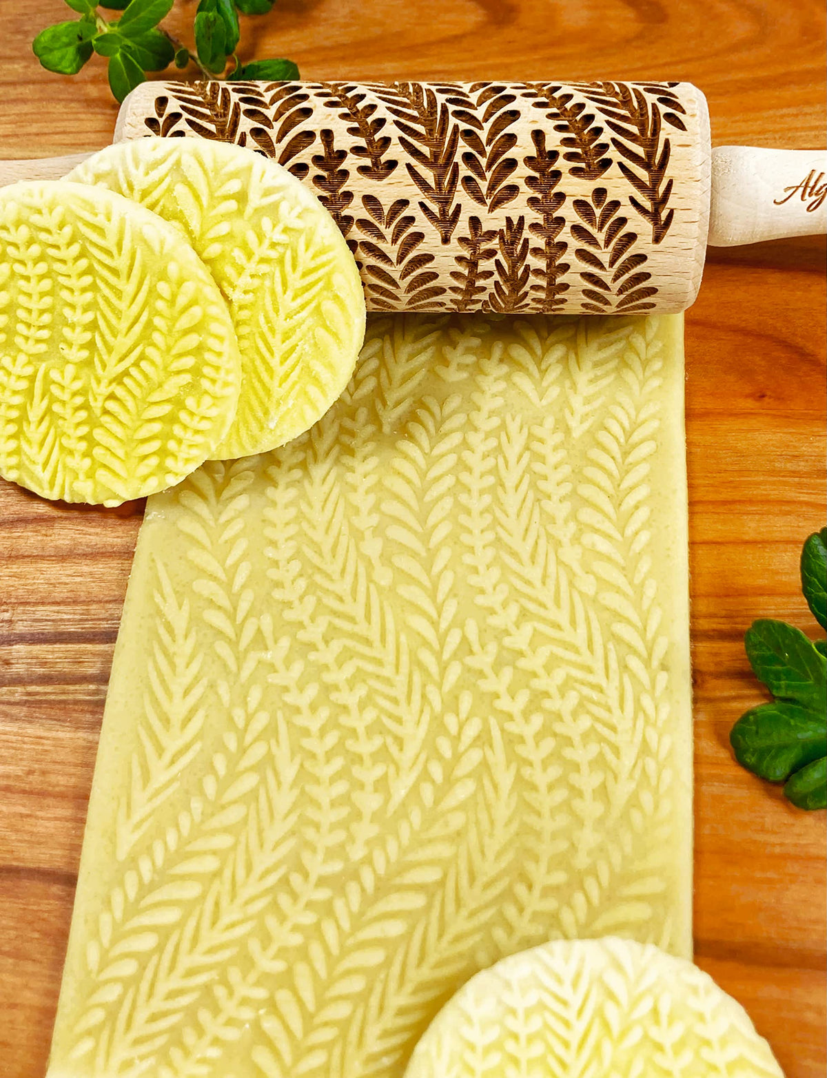 FLORAL 3 Small Textured Rolling Pinset. Wooden laser engraved embossing dough roller for embossed cookies gift for birthday, Easter, Christmas by