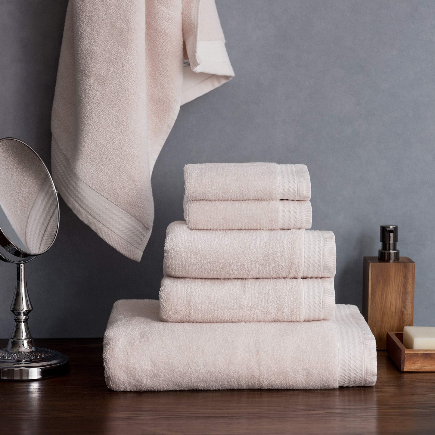 Welhome Madison Towels Set | 6 Pieces | Innovative Soft Hygro-Cotton Technology | 2 Bath Towels 2 Hand Towels 2 Washcloths | Quick Dry and Lightweight