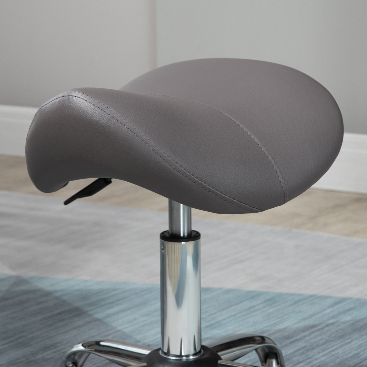 HOMCOM PU Leather Saddle Stool w/ Moulded Padded Seat Adjustable Height Grey