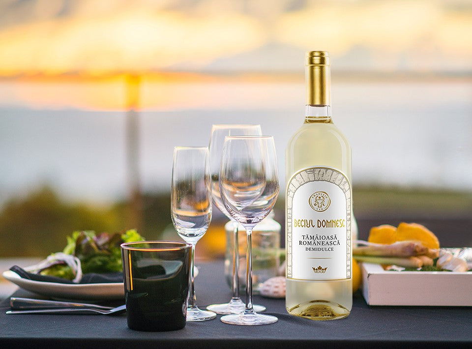 Beciul Domnesc Tamaioasa Romaneasca (Romanian Muscatel) White Wine