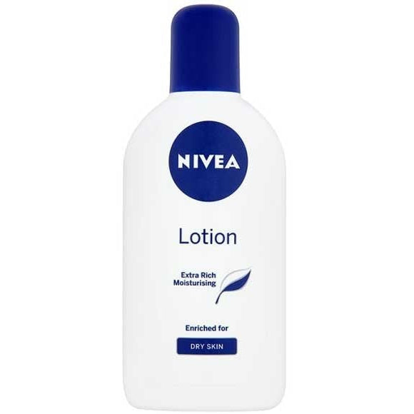 Nivea Extra Rich Moisturising Lotion Deep Hydration & Nourishment for Dry Skin 250ml/8.45 oz