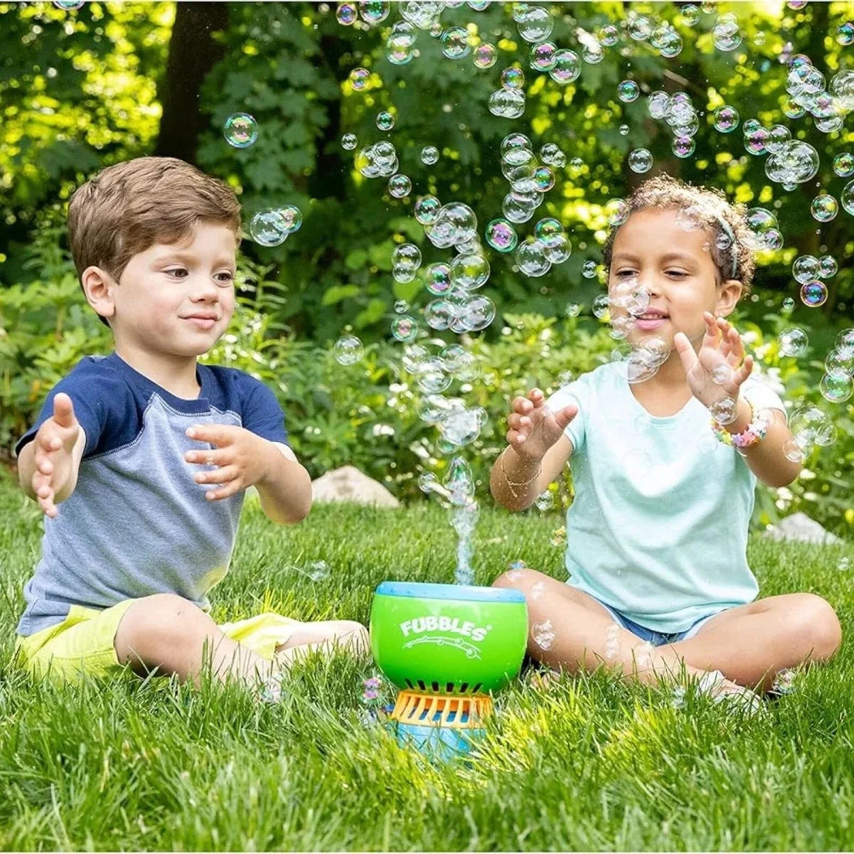 Fubbles No-Spill Fun-Finiti Bubble Machine
