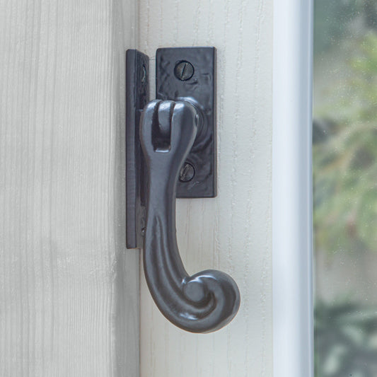 45mm x 100mm Black Rustic Right Handed Window Fastener