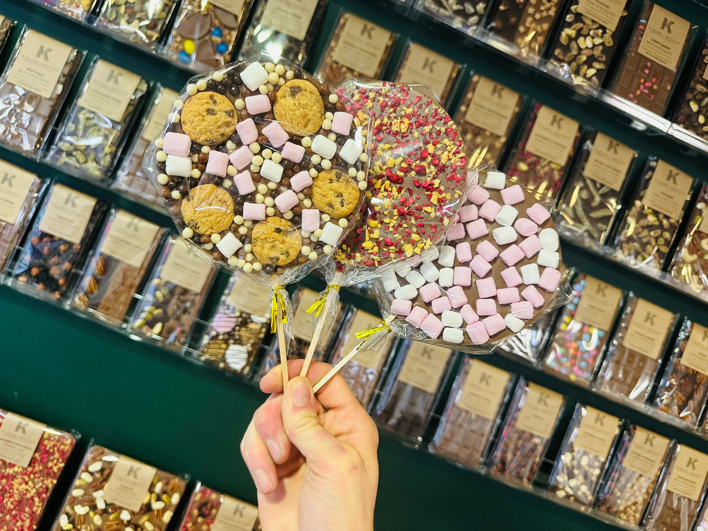 Raspberry & Honeycomb | Milk Chocolate