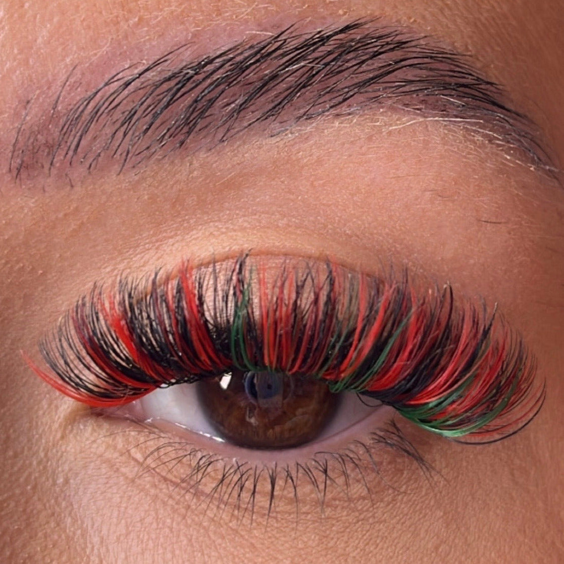 Red 'D' Curl Lash Ribbons®