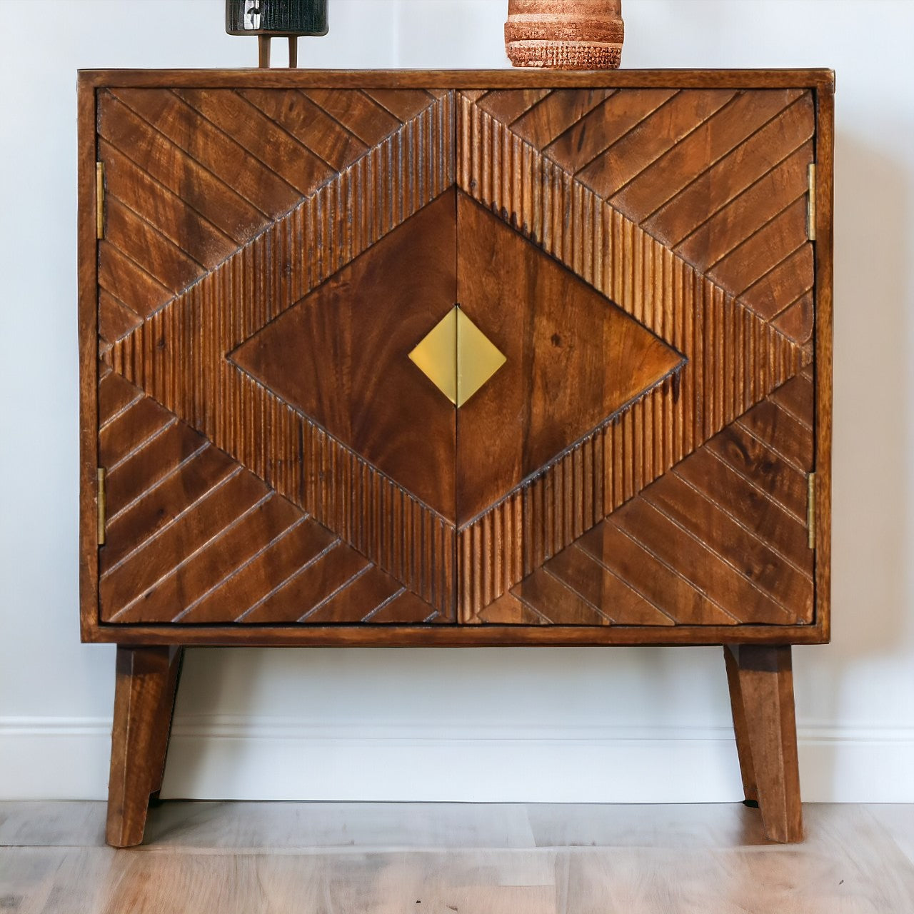 Alma Cabinet