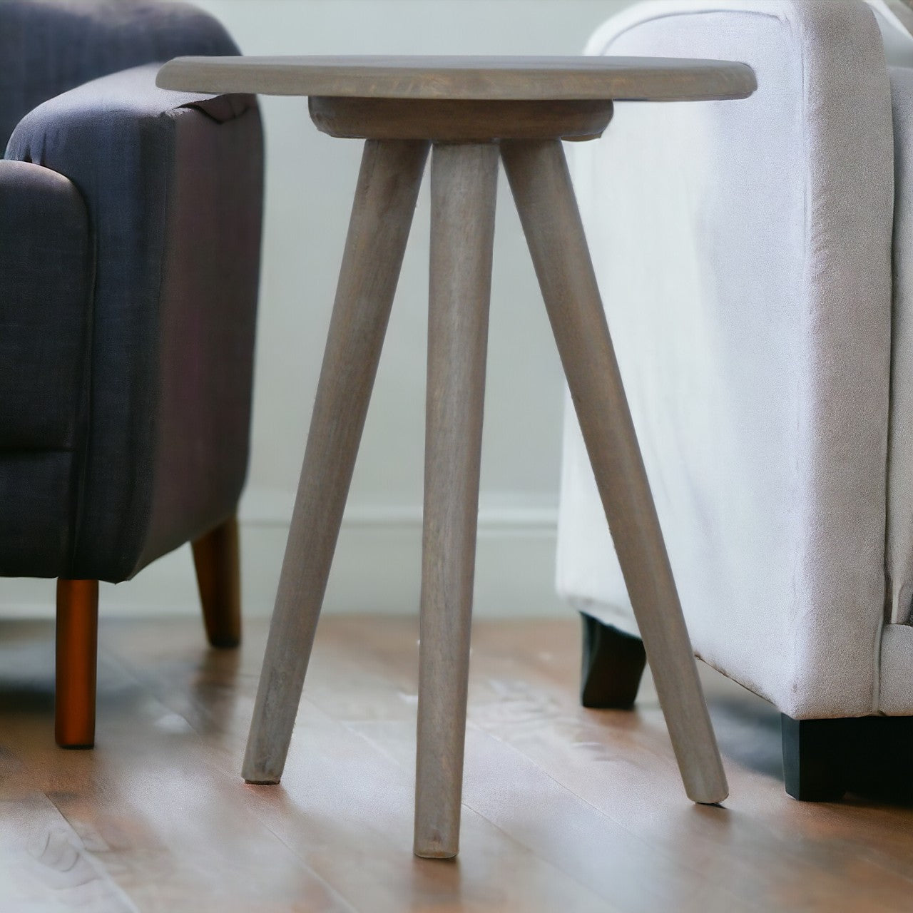 Lulu Round Tripod End Table
