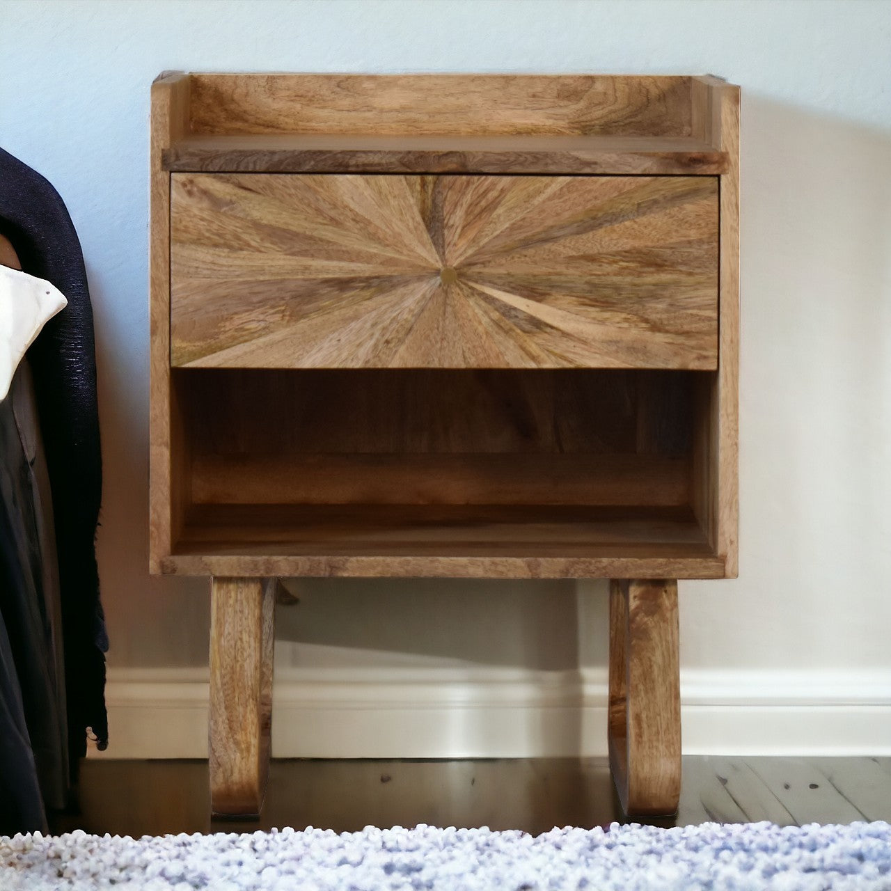U-Shape Sunrise Open Slot Bedside